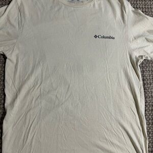 Columbia Men's Off-White Short Sleeve Tee